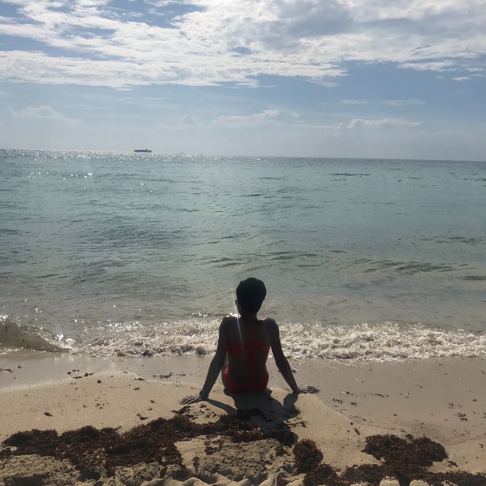 Meet your Posher, Niala